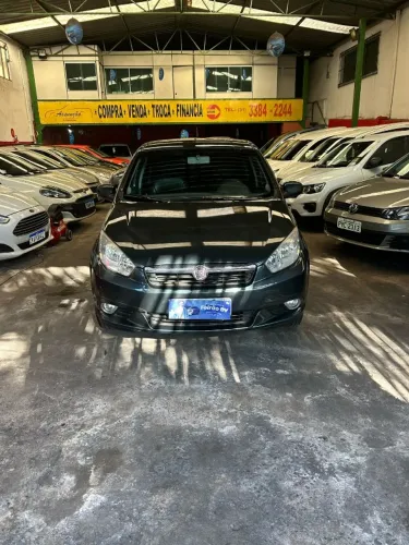 Fiat Grand Siena Essence Dual. 1.6 Flex 16V