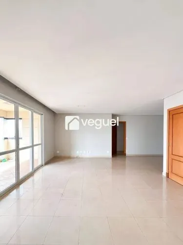 Apartamento para alugar, 3 quartos/suítes, 217 m² área útil, no Edifício Cidade de Petrópo