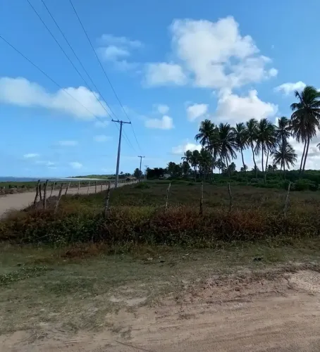 LOTE EM TAMANDARÉ- BEIRA MAR!!