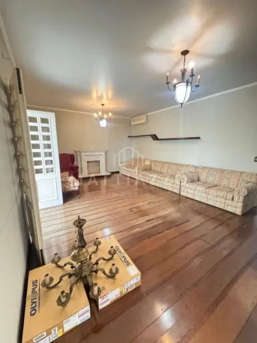 Casa comercial à venda, na Vila Paraíso em Limeira/SP.