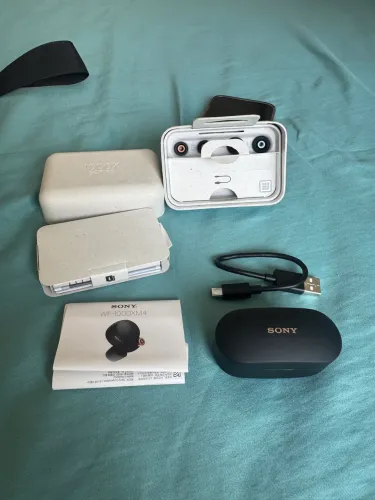 Fone de ouvido Sony WF-1000XM4