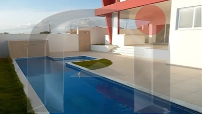 CASA COM PISCINA EM CONDOMÍNIO FECHADO