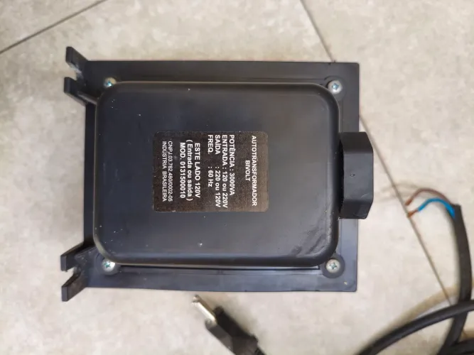 Transformador bivolt 110 a 220 Energia Ar condicionado 9000btus
