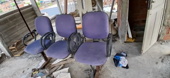 Ven_Se poltronas Conjudas