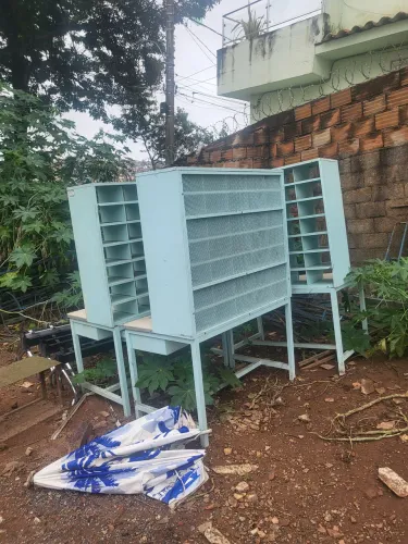 Armario de aco 180 ×53 correios