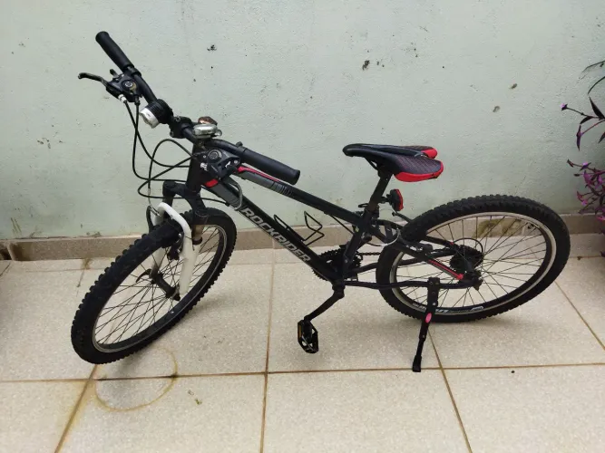 Bicicleta Rockrider Aro 24 - 18V Shimano Rapid Fire<br>
