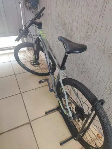 Bicicleta MTB Oggi Big Wheel 7.0 Aro 29 Hard Tail