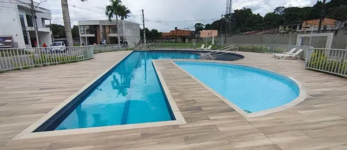 VENDE: CASA DÚPLEX 3 SUÍTES ÁREA GOURMET PISCINA CONDOMÍNIO EUROVILLE