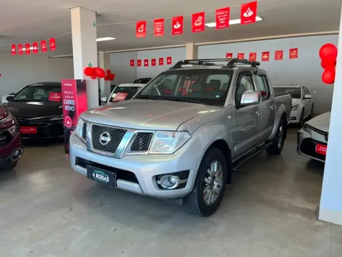Nissan Frontier SL CD 4X4 2.5tb Diesel AUT 2015