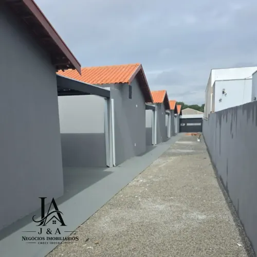 Casa em condomínio com bônus moradia, 2 quartos no Santo Amaro em Campo Grande - MS