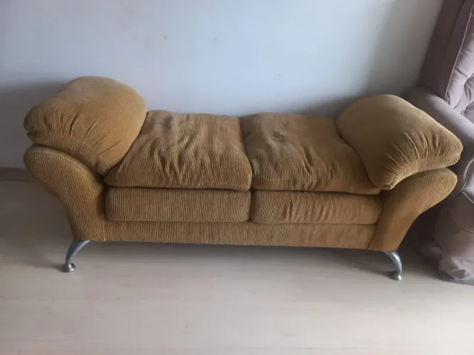 Sofá pequeno