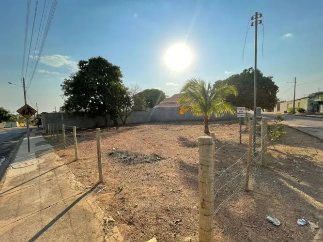 Terreno para venda com 468 metros quadrados no Jardim Imperial - Aragoiânia - GO