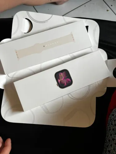 Apple whatch series 11