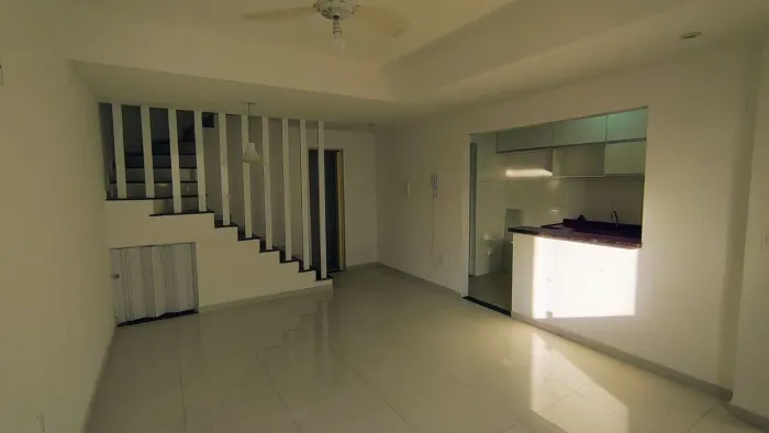 Casa com 3 dormitórios para alugar, 90 m² por R$3.249,811/mês - Jardim Sulacap - Rio de Ja