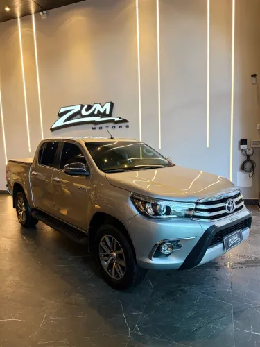 Toyota Hilux CD SRX 4X4 2.8 TDI 16V Diesel Aut. 2018