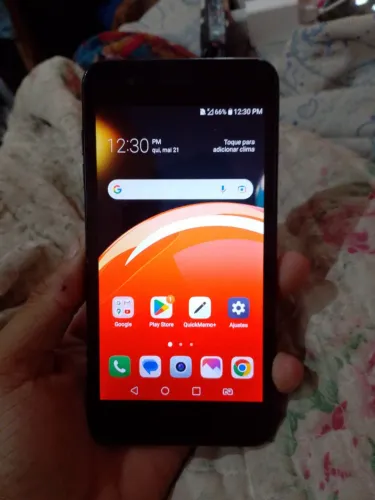 Celular bom