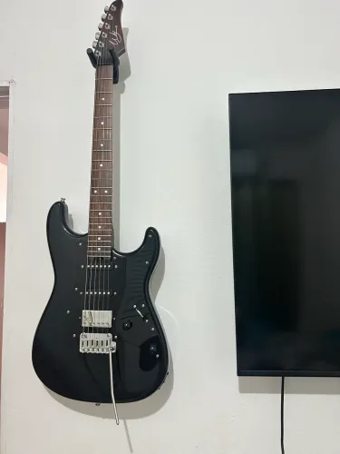 Guitarra Strato HSS WSJ Custom