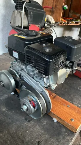 Vendo motor Kawashima com conversor de torque