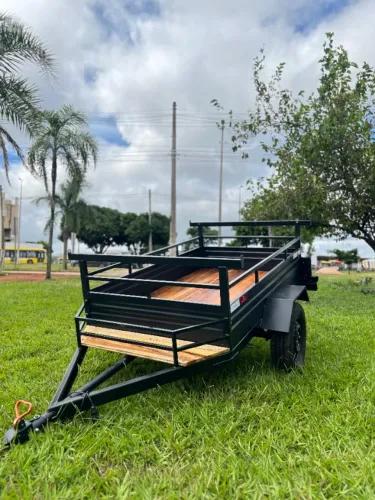 Carretinha 2.00 x 1.20 com rodagem nova disponível agora - reboque