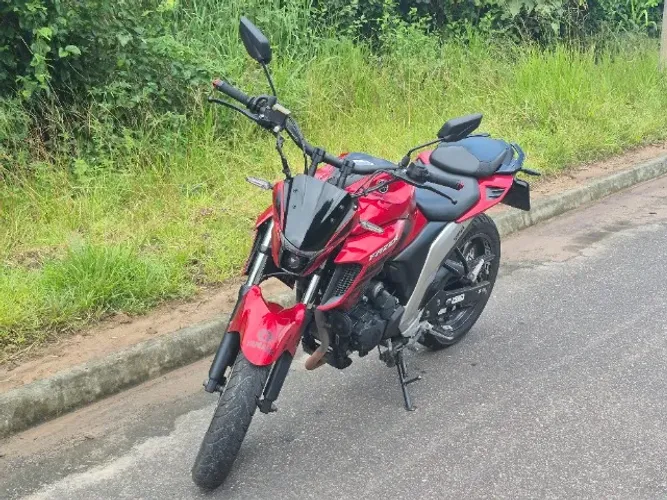 Yamaha Fazer 250 ano 2021/22
