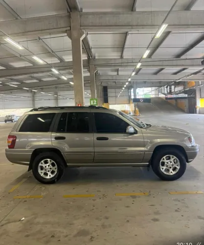 Jeep Grand Cherokee Laredo 4.0 Aut. 2000