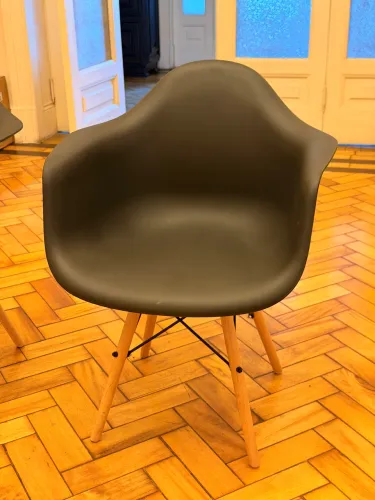 Cadeiras de Jantar Eames Braços Preto