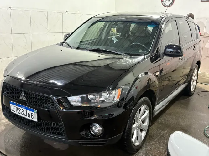 Mitsubishi Outlander 2.4 16V 170cv Aut. 2010