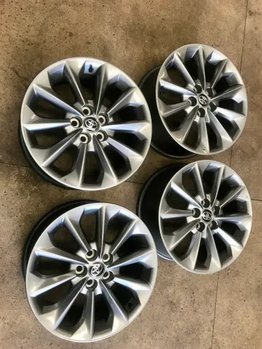 Rodas Toyota Corolla 2025 (originais) aro 16 