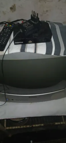 TV de 21 polegada