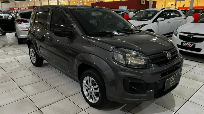 Fiat Uno Attractive 1.0 Flex 6V 5P 2021