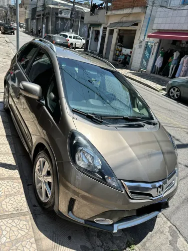 Honda Fit Twist 1.5 Flex 16V 5P Aut. 2014