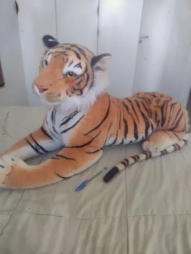 Tigre de pelúcia