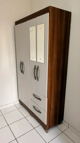 Guarda roupa solteiro