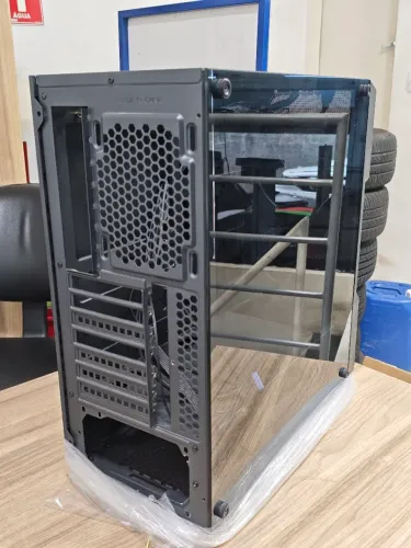 GABINETE GAMER REDDRAGON