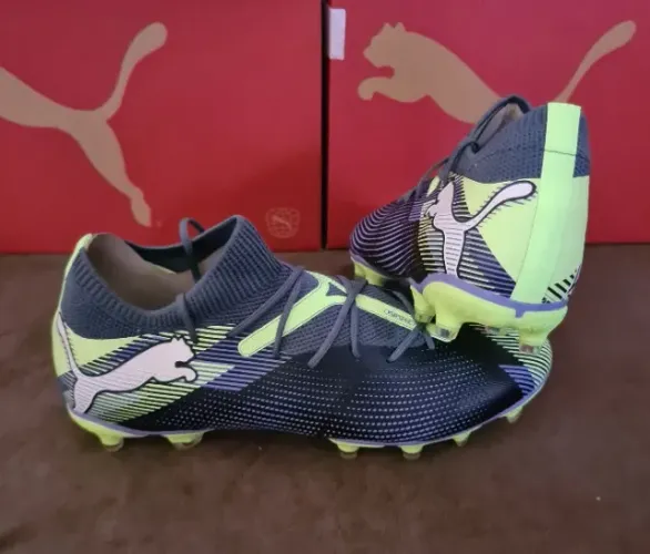 Chuteira Puma Future 7 Match FG grey Tam 41 e 42 (original / nova)