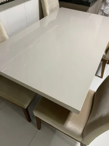 Mesa de jantar 4 cadeiras