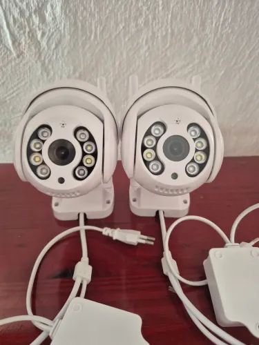 2 Câmeras de segurança