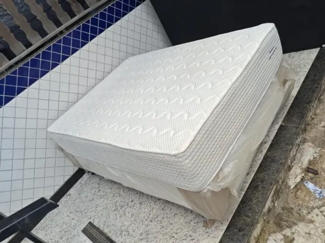 Cama box com Colchão Casal Orthopur,Alto de espuma Sem uso Aceito cartão e Entrego!