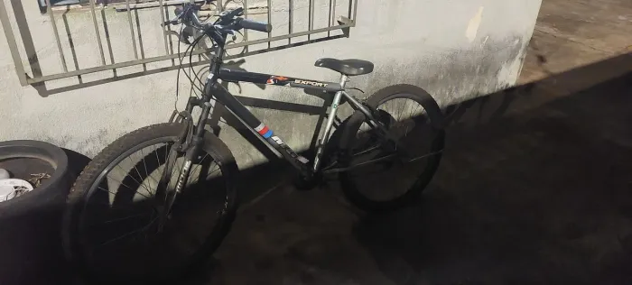 Bicicleta aro 26 excelente estado