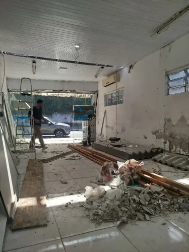 Alugo loja 45 mts Centro Bertioga