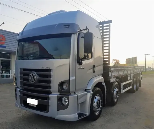 vw 24250 8x2 2012