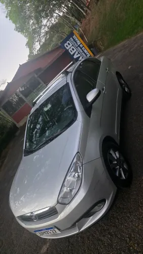 Fiat Grand Siena Attrac. 1.4 EVO F.flex 8V 2013