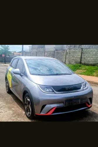 BYD Dolphin EV (Elétrico) 2025