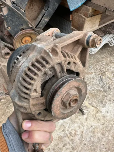 Alternador do Corsa 