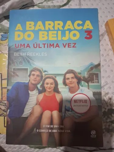 Livro A barraca do beijo 3