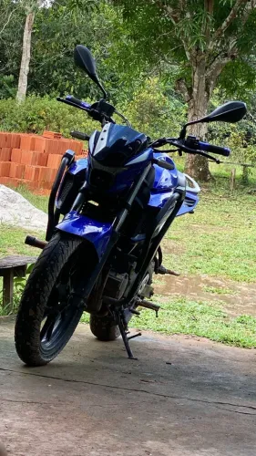 Vendo fazer 250 ótimas condições