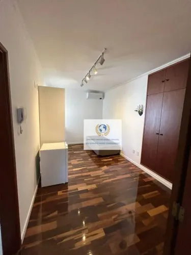 Kitnet com 1 dormitório para alugar, 18 m² por R$ 2.100,00/mês - Cidade Universitária - Ca