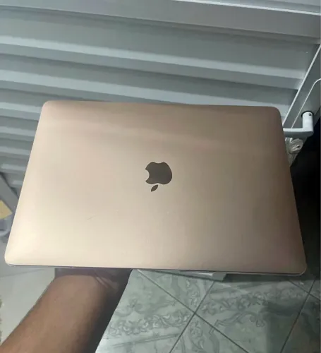 MacBook Air M1 8gb/256gb (pouco tempo de uso)
