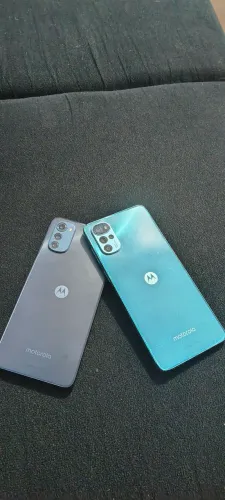 Moto g22 e moto e32 os dois em perfeito estado 