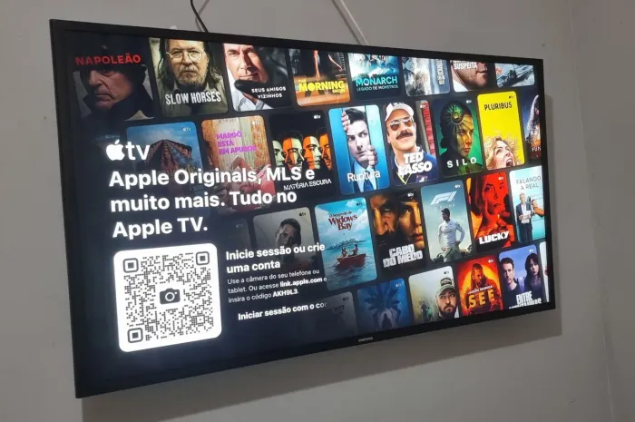 Tv Smart Samsung 43 Polegadas Full HD - Sistema Tizen - Wifi - Disney - controle original